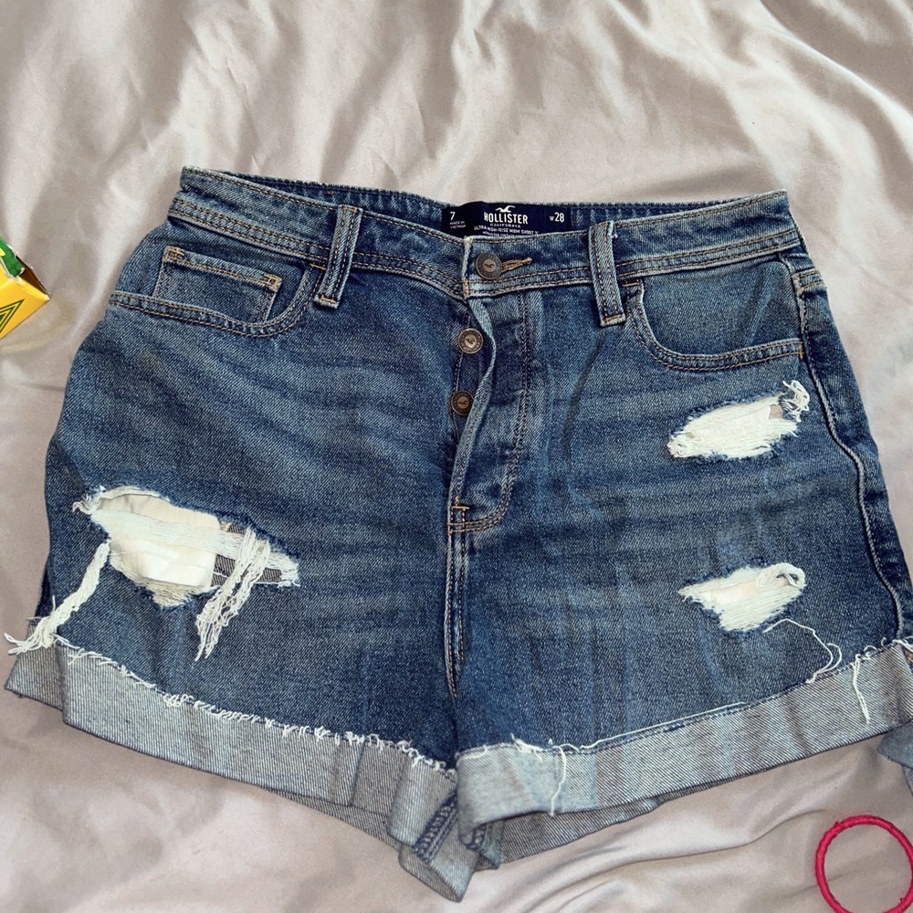 Hollister mom jean shorts